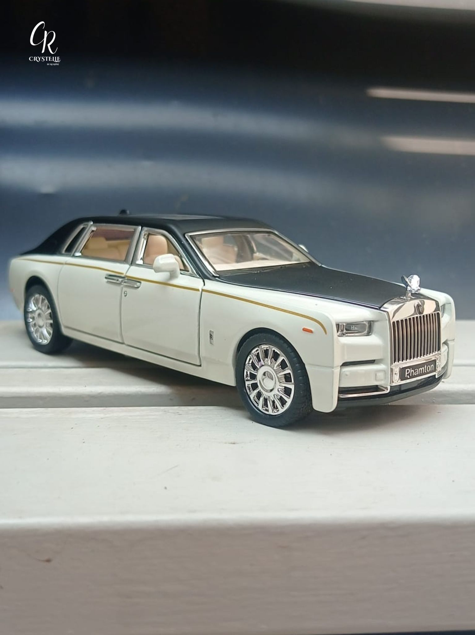 Rolls Royce Scale Model